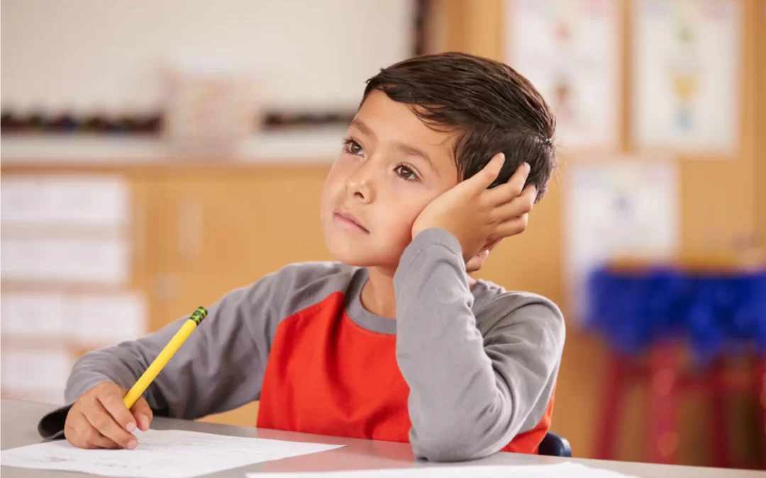 ¿Es normal que un niño sea muy distraído? Cuándo consultar a un neurólogo